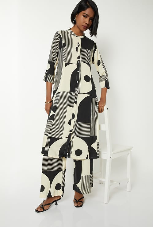 Women Printed Straight Kurta Set