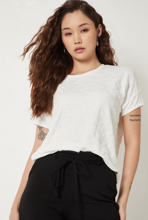 Women Solid Textured Top