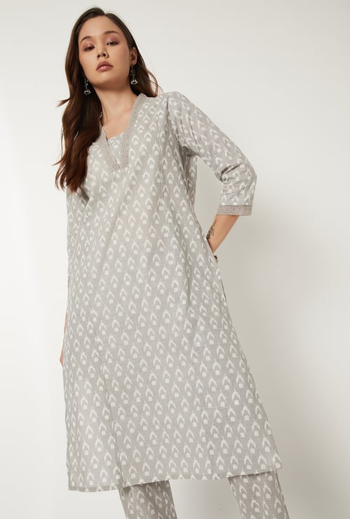 Women Printed Straight Kurta Set