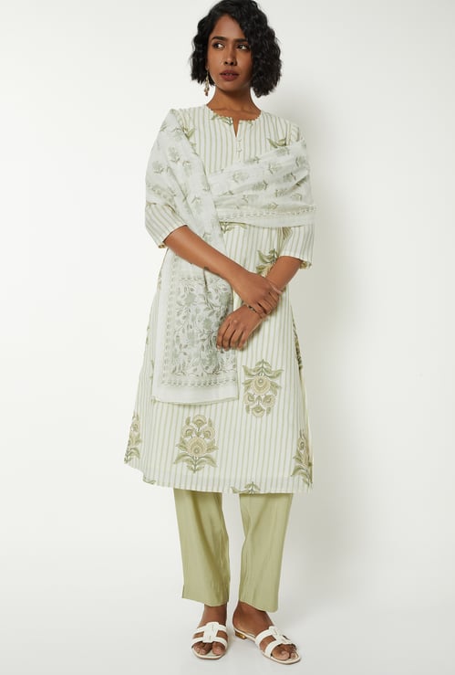 Women Printed Straight Kurta Set