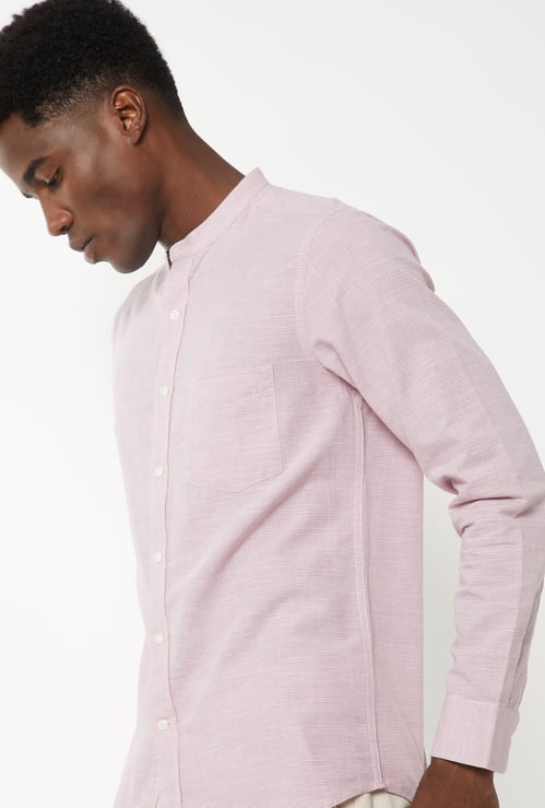 Men Solid Regular Fit Shirt