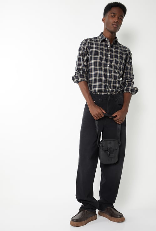 Men Checked Slim Fit Shirt