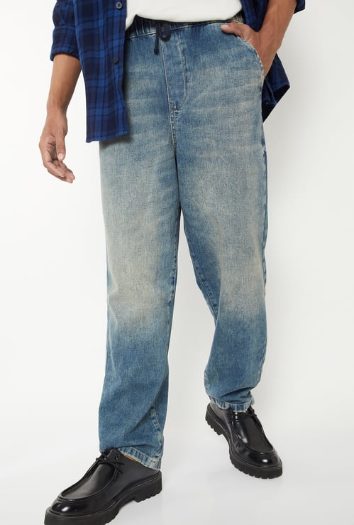 Men Washed Comfort Fit Jeans
