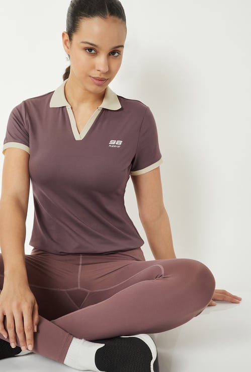 Women Colourblock Johnny Collar Sports T-shirt