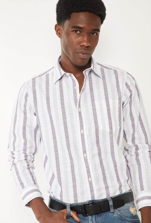 Men Striped Slim Fit Shirt