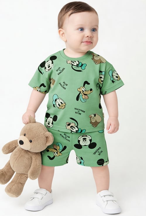 Boys Mickey & Friends Print Shorts Set