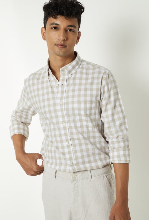 Men Checked Slim Fit Shirt