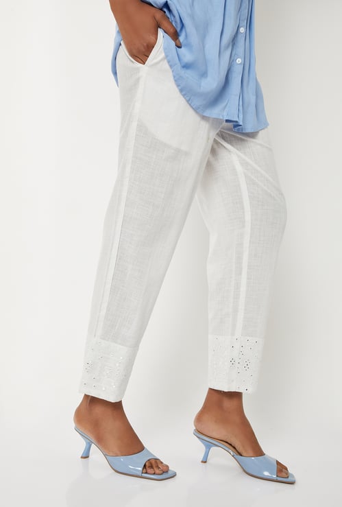 Women Embroidered Straight Pants
