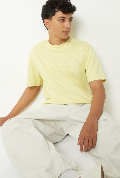 Men Embossed Sports T-shirt