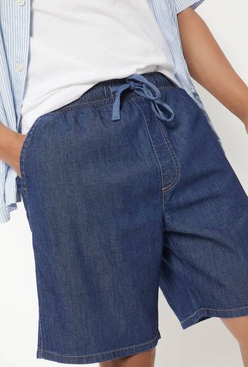 Men Solid Denim Shorts