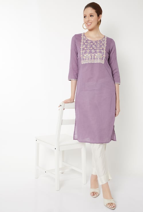 Women Embroidered Straight Kurta