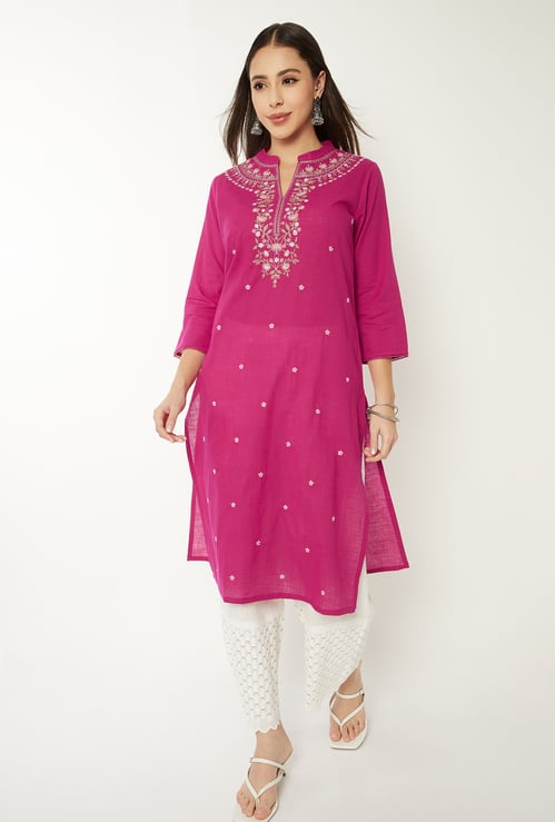 Women Embroidered Straight Kurta