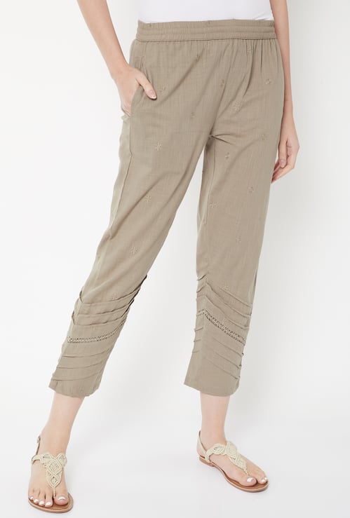 Women Embroidered Straight Pants