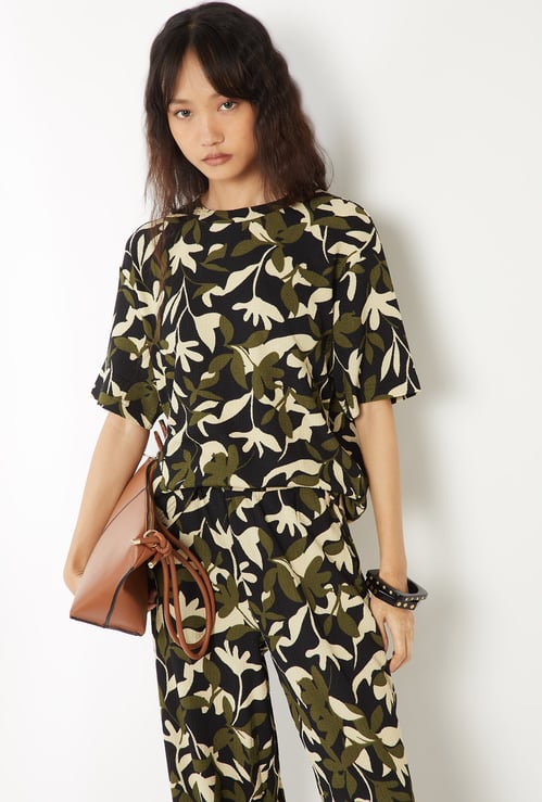 Women Floral Print T-shirt