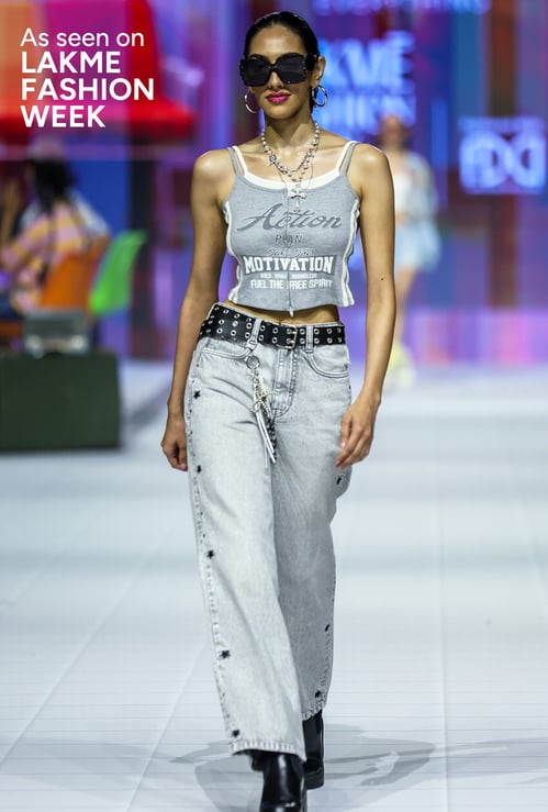 Women Typographic Print Athleisure Tank Top