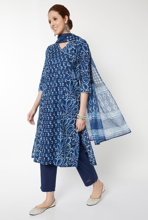 Women Printed Straight Kurta Set