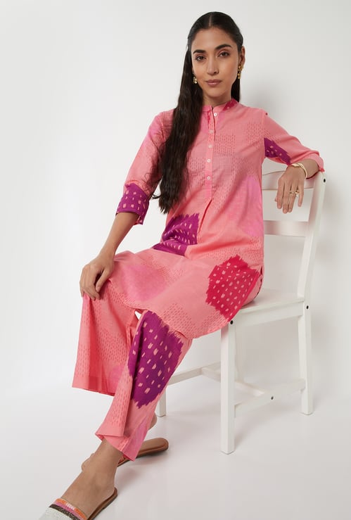 Women Printed Straight Kurta Set