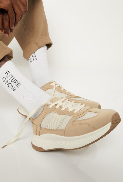 Men Colourblocked Sneakers