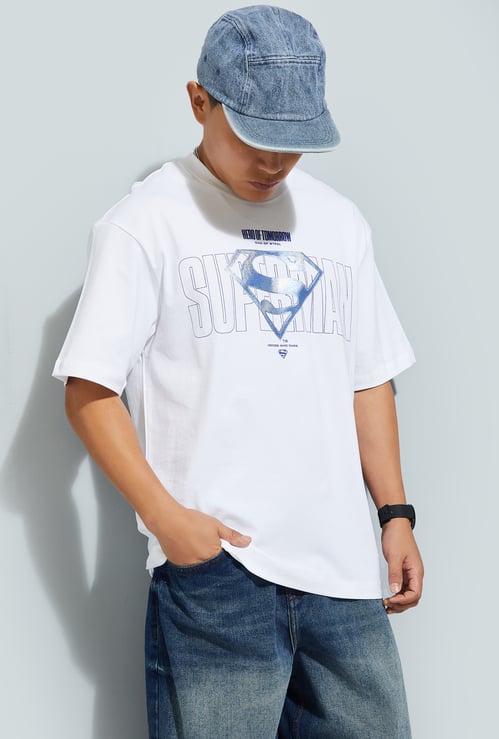 URB_N Men Superman Print Oversized T-shirt