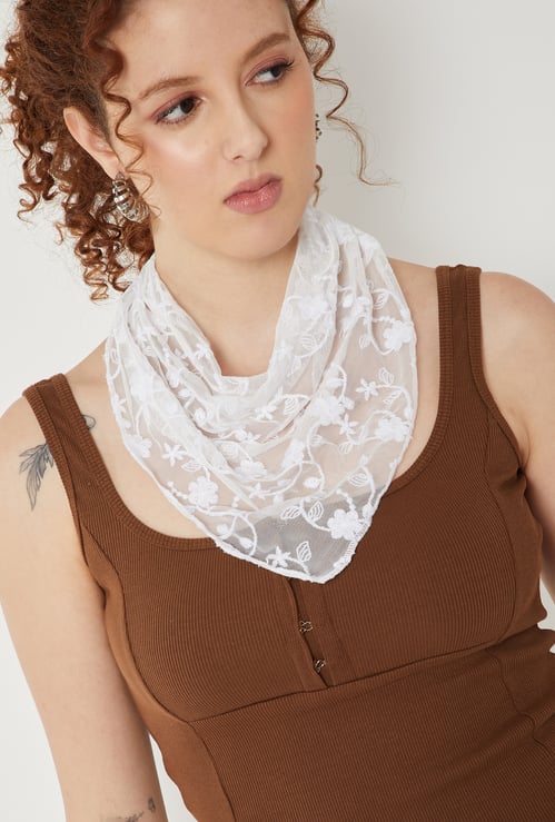 Women Embroidered Triangular Mesh Scarf