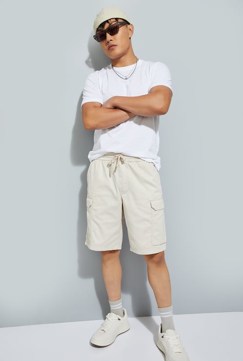 URB_N Men Solid Cargo Shorts
