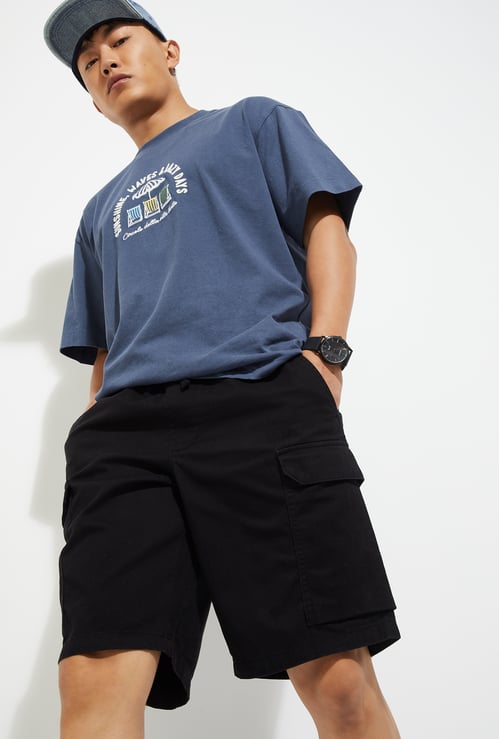 URB_N Men Solid Cargo Shorts