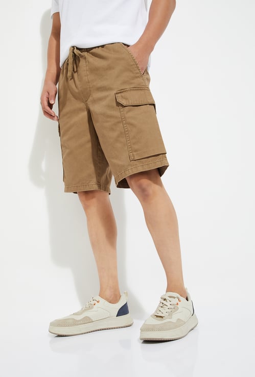 URB_N Men Solid Cargo Shorts