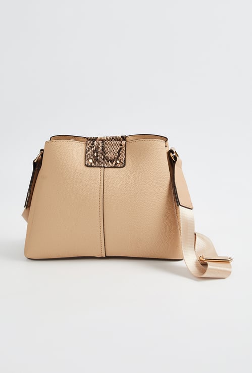 Women Textured Sling Bag