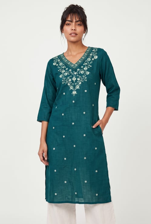 Women Embroidered Straight Kurta