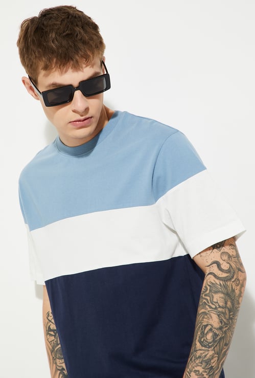 URB_N Men Colourblock T-shirt