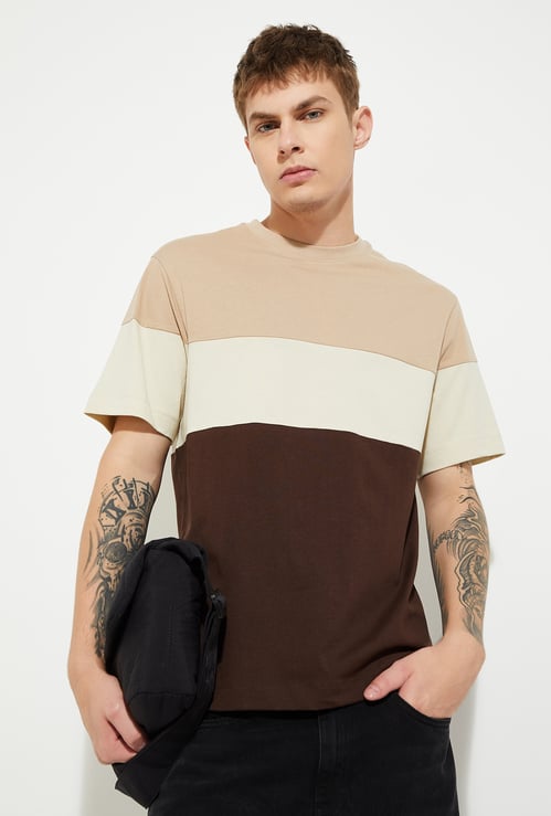 URB_N Men Colourblock T-shirt