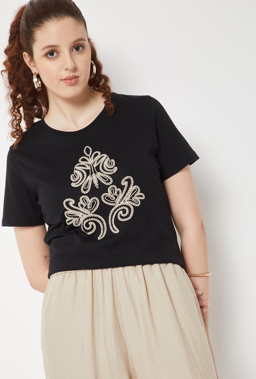Women Embroidered T-shirt