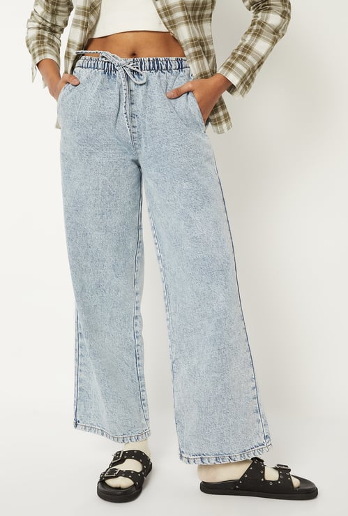 Women Light Wash Jeans