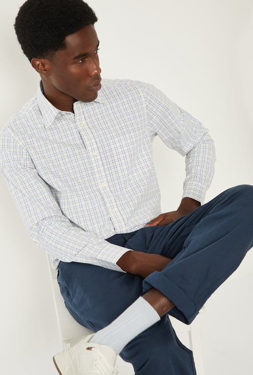 Men Checked Slim Fit Shirt