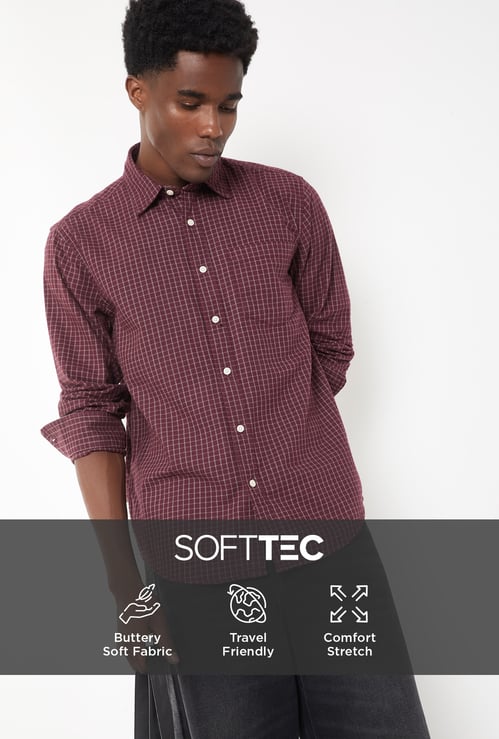 Men Checked Regular Fit Shirt