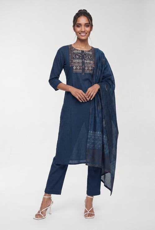 Women Printed Straight Kurta Set