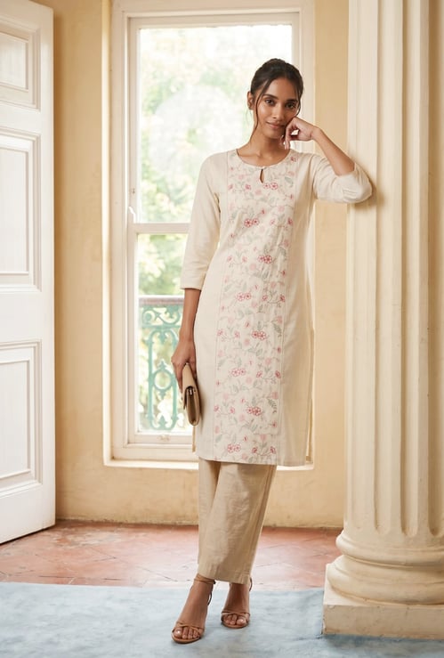 Women Embroidered Straight Kurta
