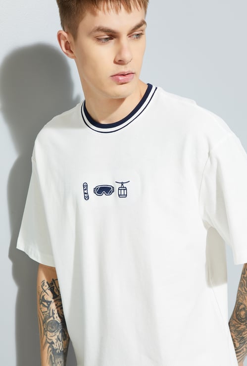 URB_N Men Oversized Embroidered T-shirt