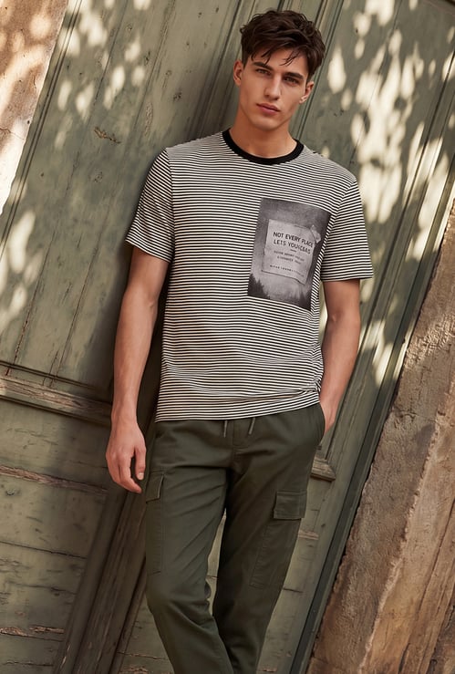 URB_N Men Striped T-shirt