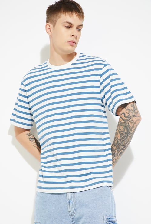 URB_N Men Striped T-shirt