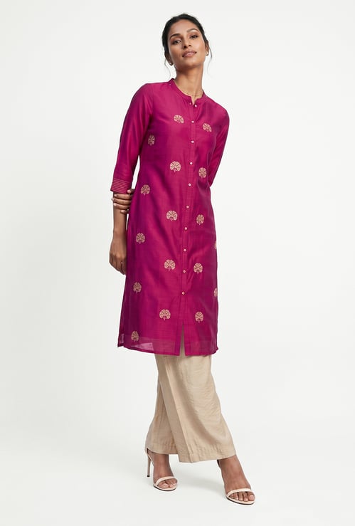 Women Embroidered Straight Kurta