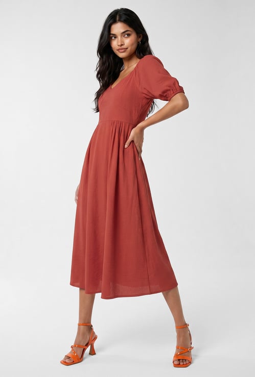 Women Textured Midi Dress