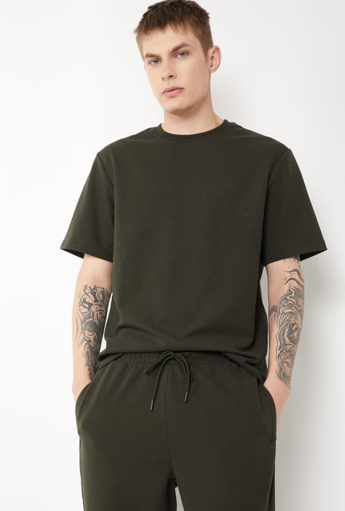 Men Textured T-shirt