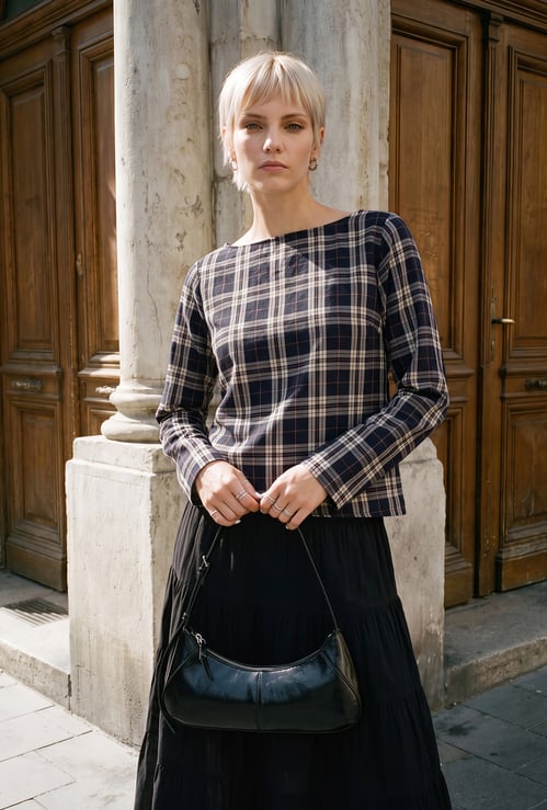 URB_N Women Checked Top