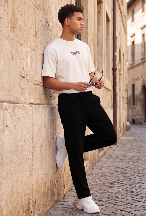 URB_N Men Solid Slip-on Pants