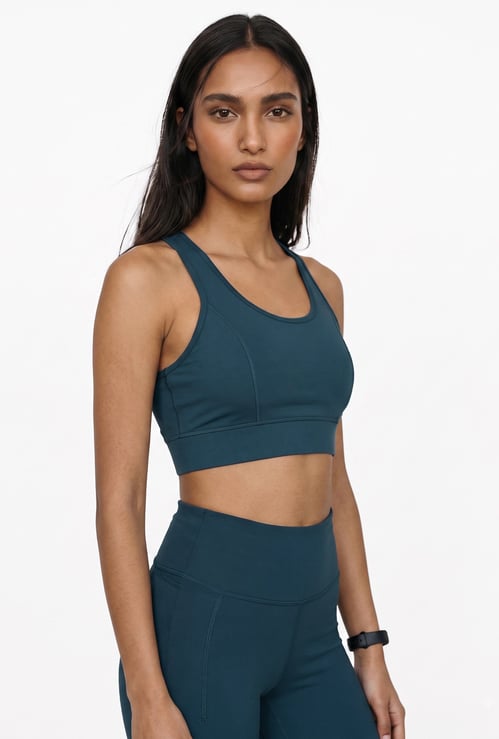 Women Solid Sports Bra