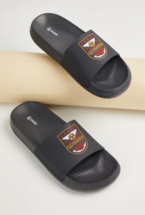 Men Textured Sliders