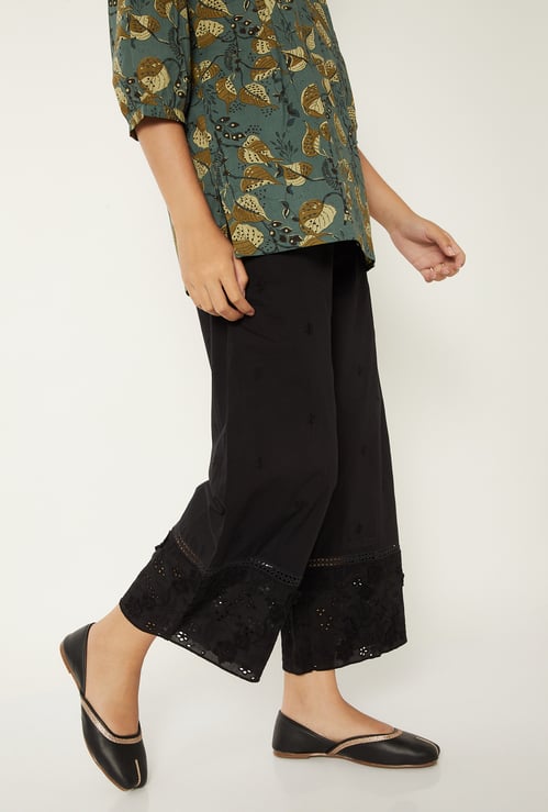 Women Floral Applique Palazzos