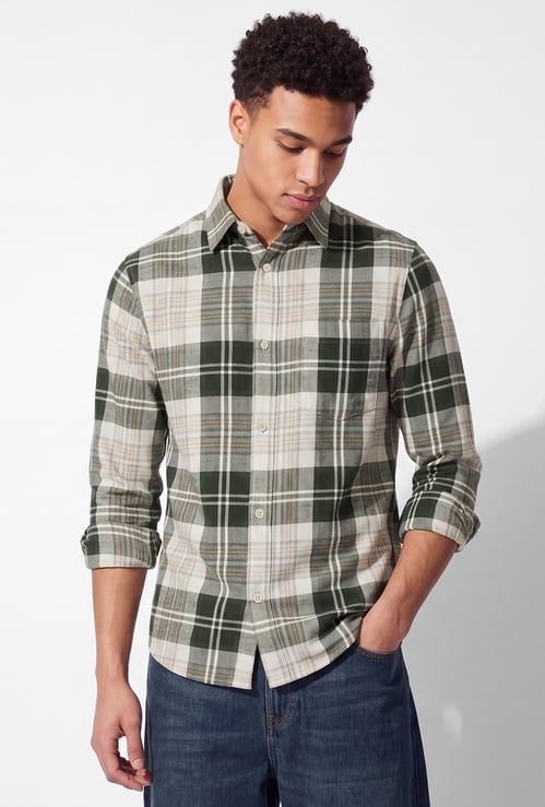 URB_N Men Checked Regular Fit Shirt