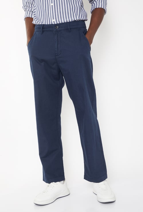 Men Solid Regular Fit Trousers